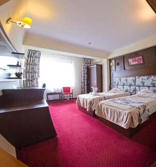 Отель Hotel Piemonte Предял Представительский двухместный номер с 2 отдельными кроватями-1